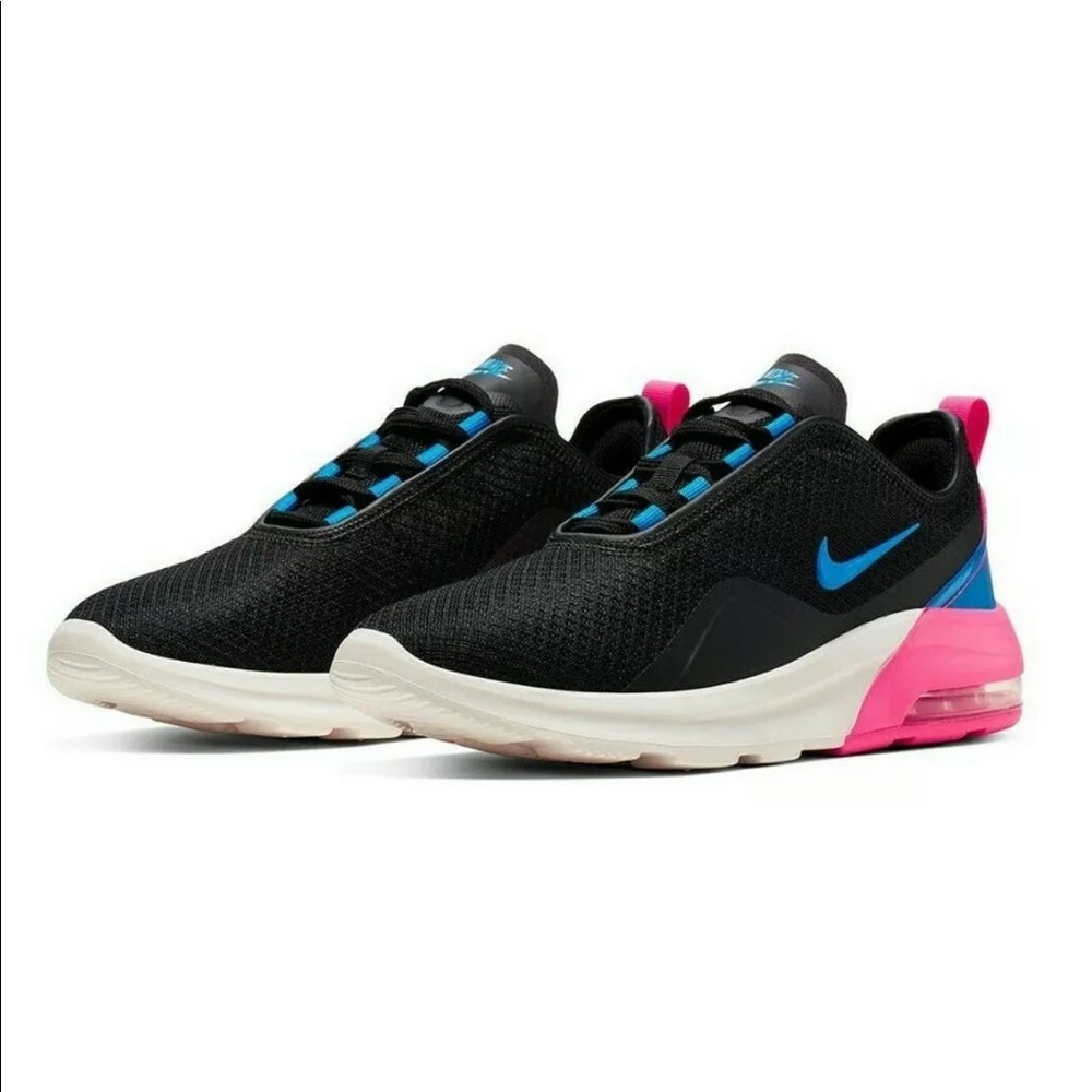 Women’s Nike Air Max Motion 2